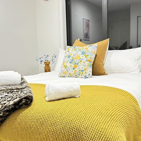 Hillside Studio Queenstown Bagian luar foto