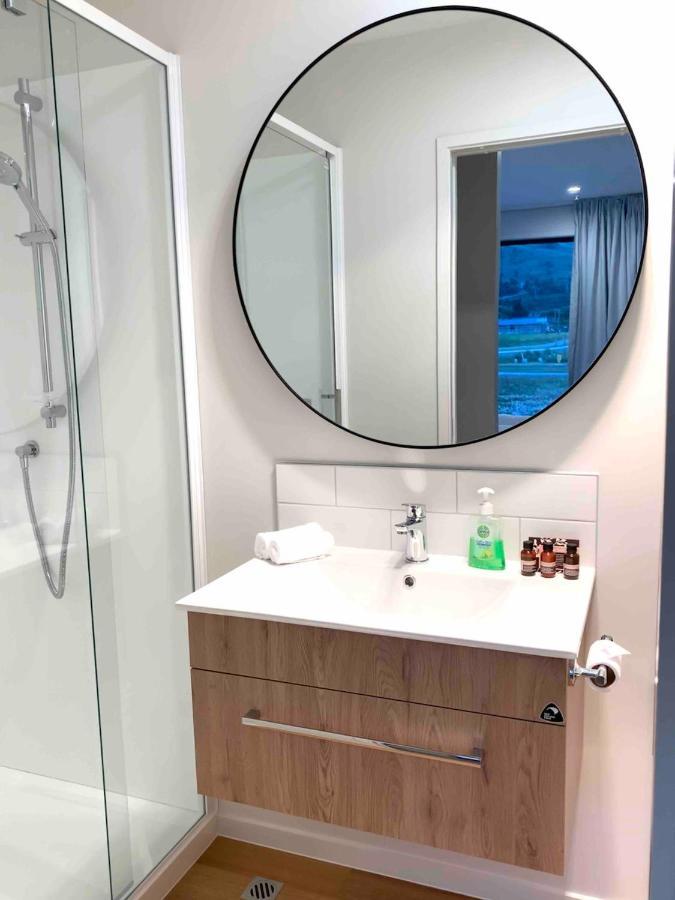 Hillside Studio Queenstown Bagian luar foto