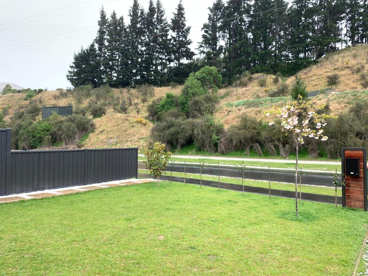 Hillside Studio Queenstown Bagian luar foto