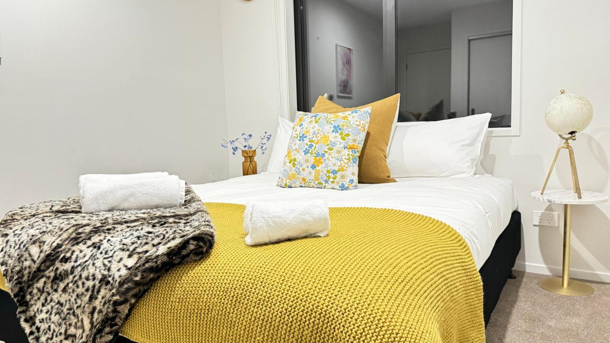 Hillside Studio Queenstown Bagian luar foto