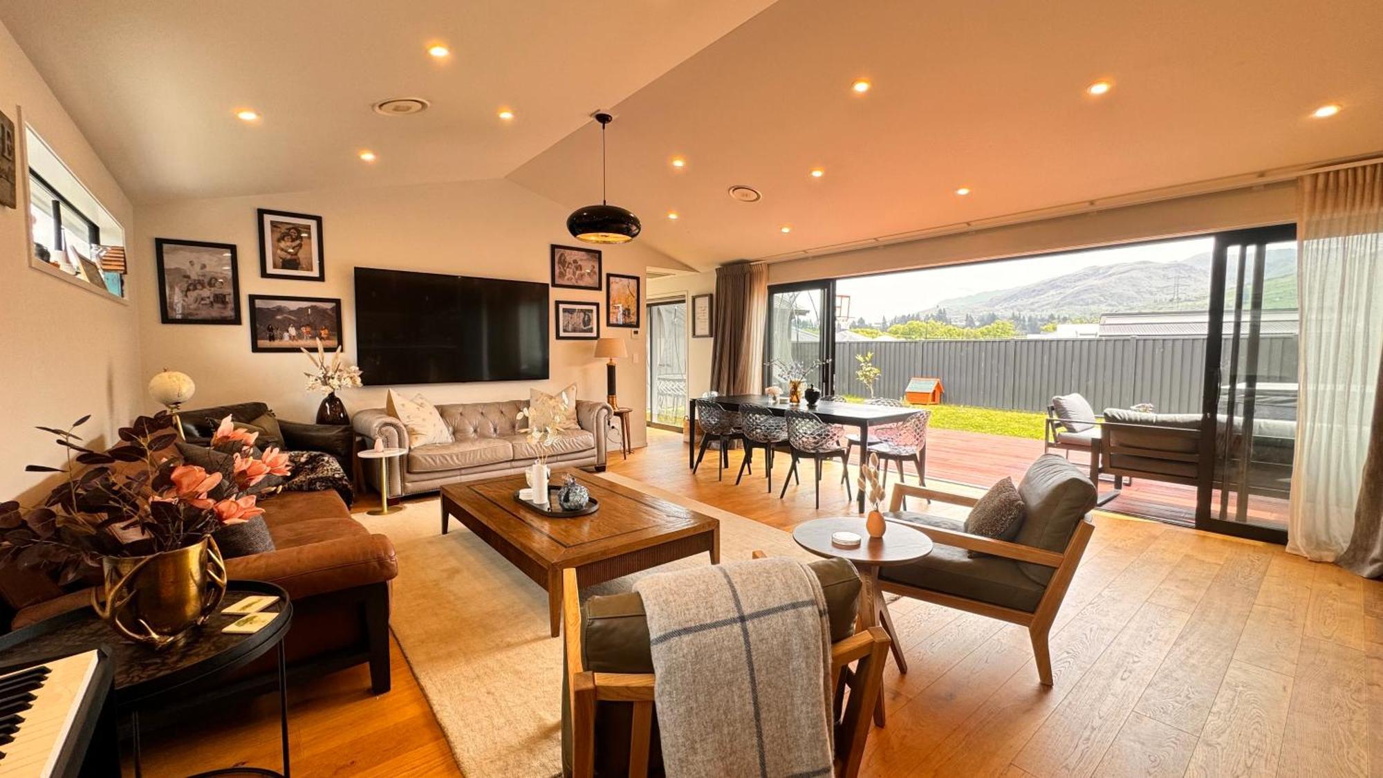 Hillside Studio Queenstown Bagian luar foto