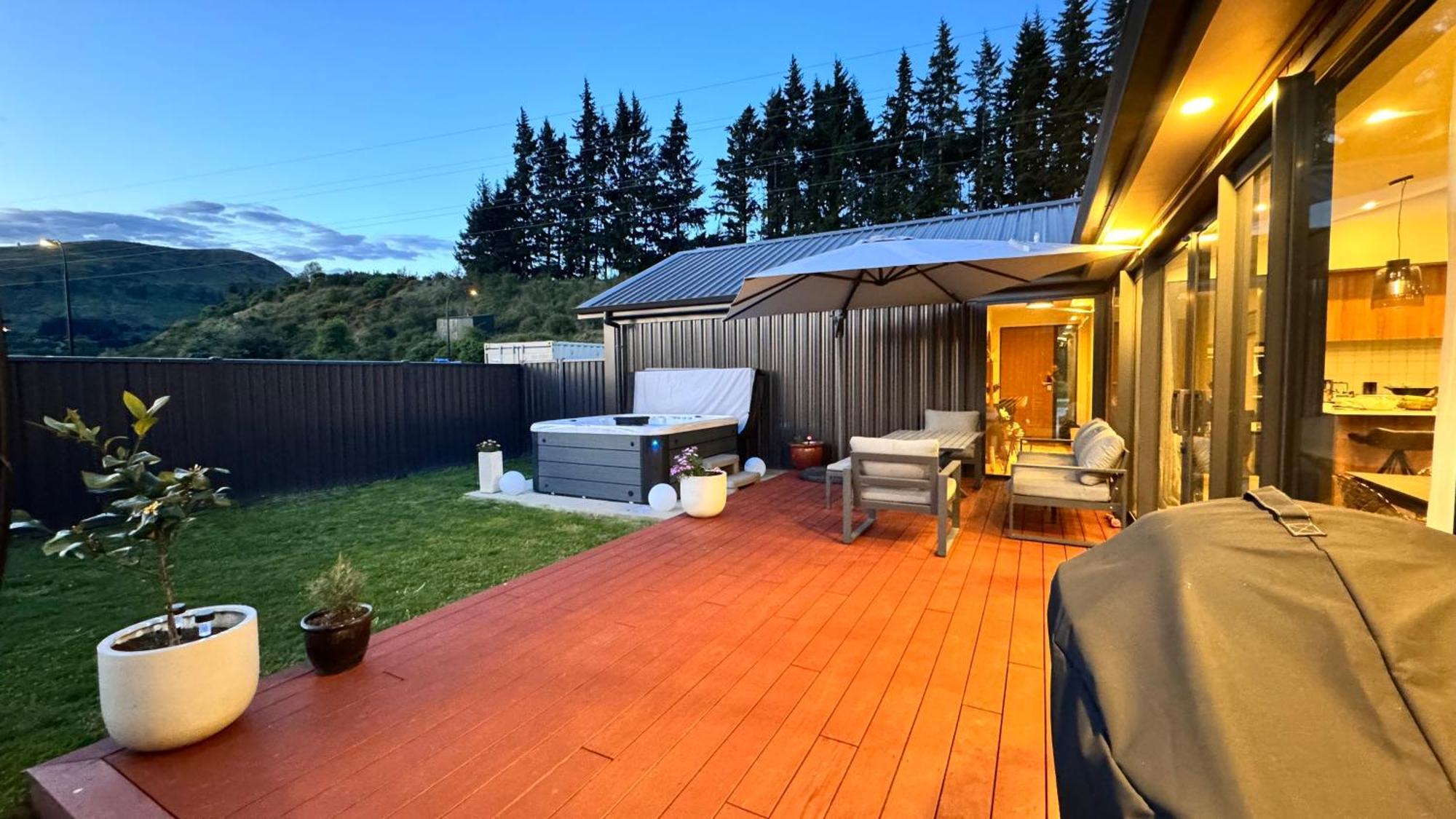 Hillside Studio Queenstown Bagian luar foto