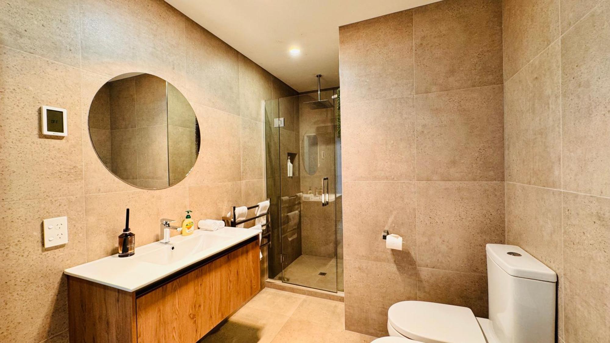 Hillside Studio Queenstown Bagian luar foto